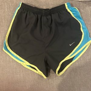 Nike Dry Tempo Dri-Fit shorts size XS grey with blue green